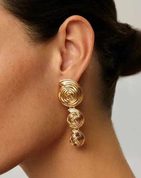 Elegante spiralförmige Gold-Ohrringe