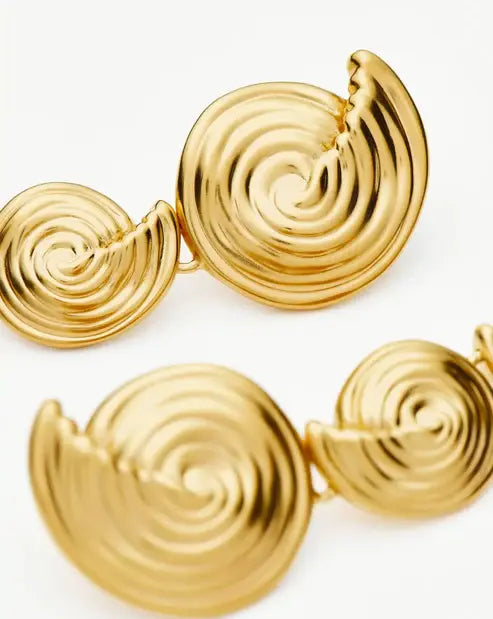 Elegante spiralförmige Gold-Ohrringe